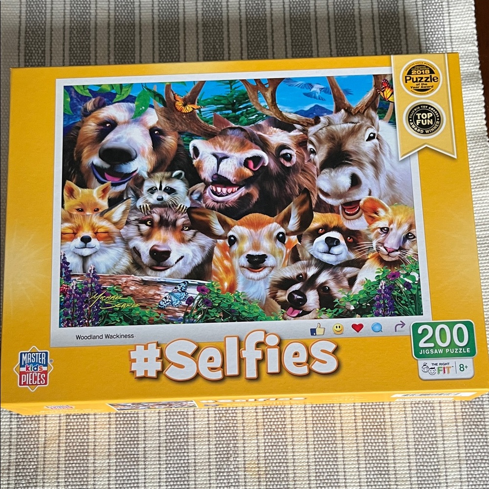 Woodland Animals Selfies Puzzle New never opened